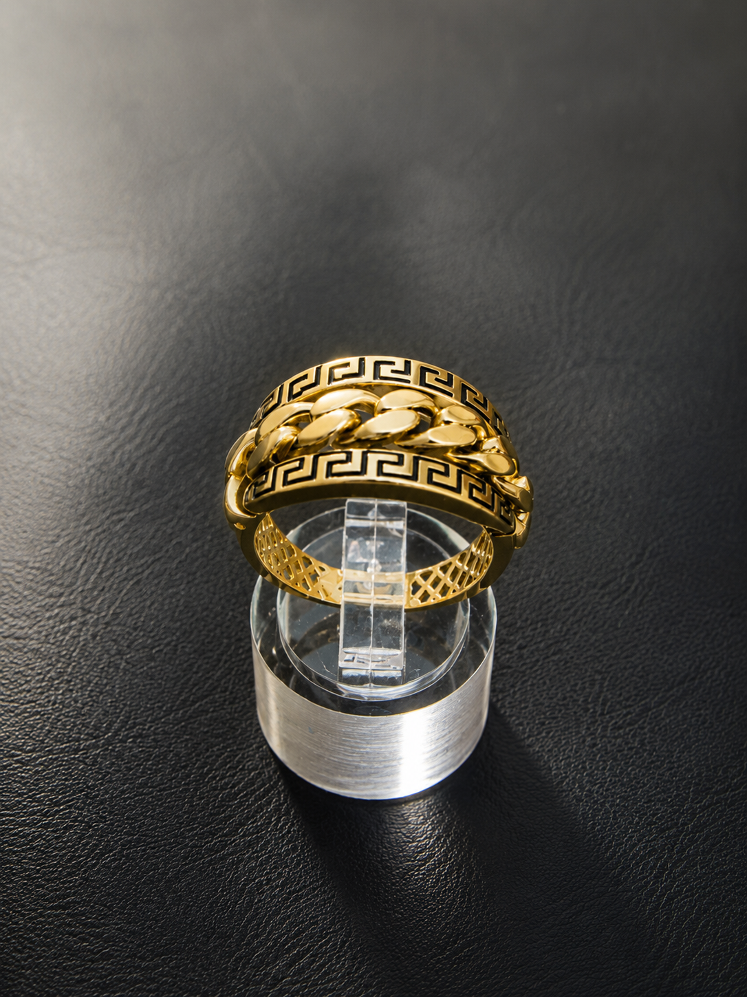 Anillo versace